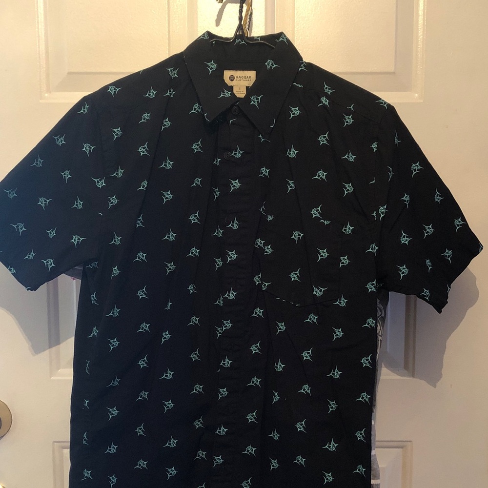 Haggar Men's Black Shirt with Teal Pattern